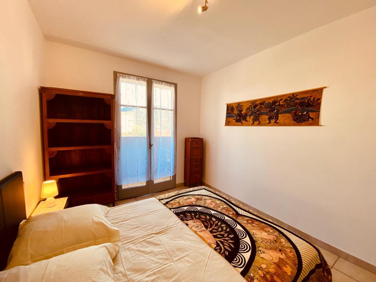 Joli deux pièces, centre ville et proche plage Propriano  Extérieur photo